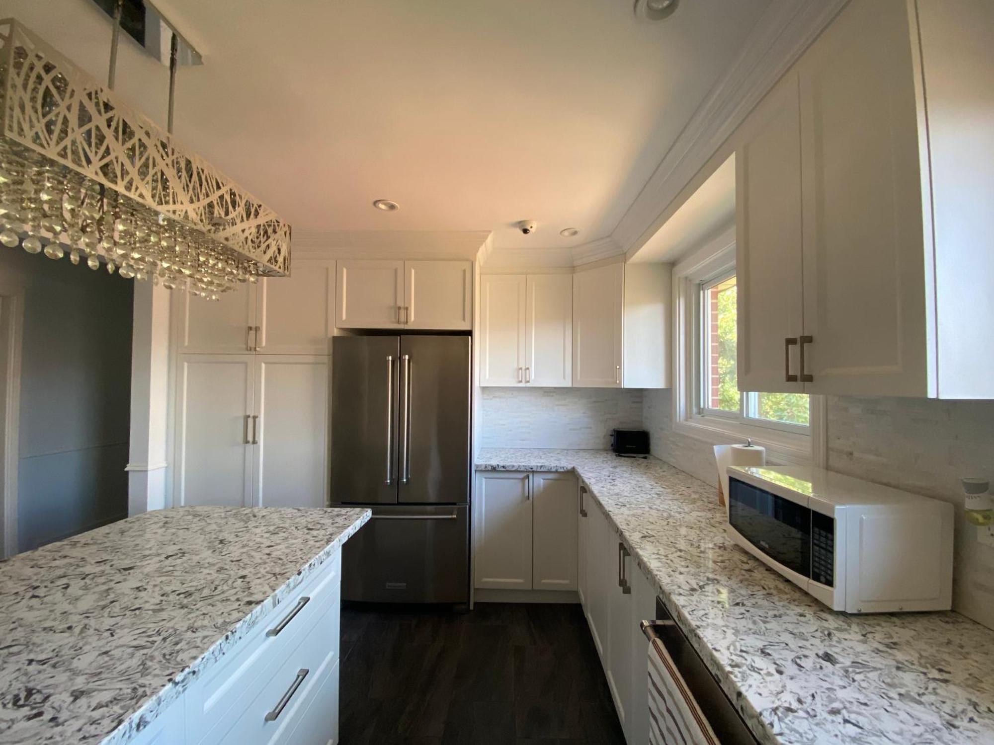 Yonge And Finch Subway !L Spacious & Bright Private Bedroom With Shared Amenties Toronto Exteriör bild