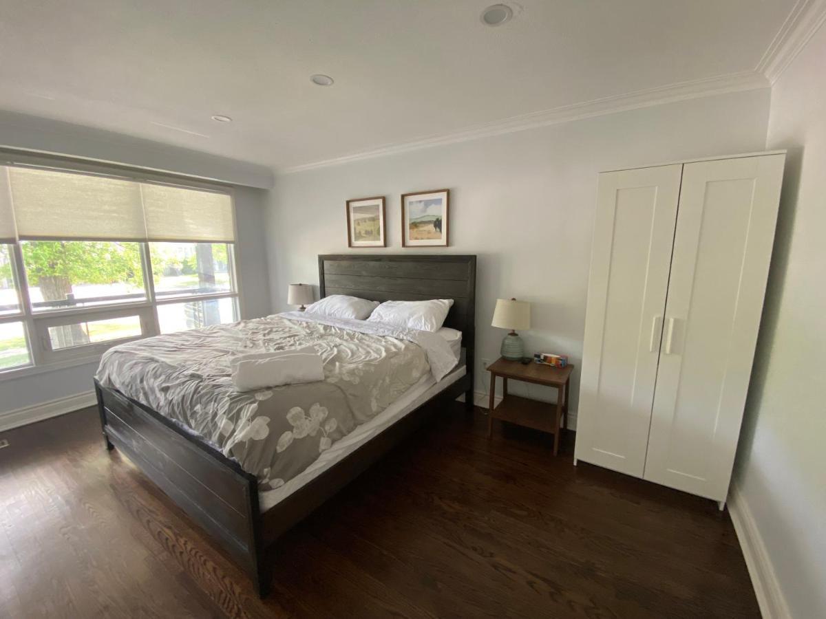 Yonge And Finch Subway !L Spacious & Bright Private Bedroom With Shared Amenties Toronto Exteriör bild